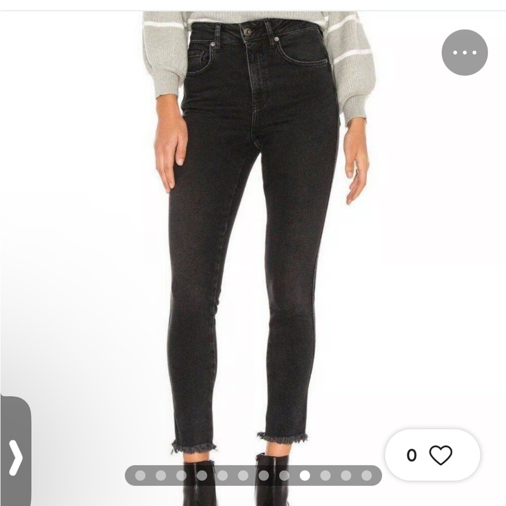 Free People NWT 24 black stretch denim highrise jegging skinny raw hem jeans